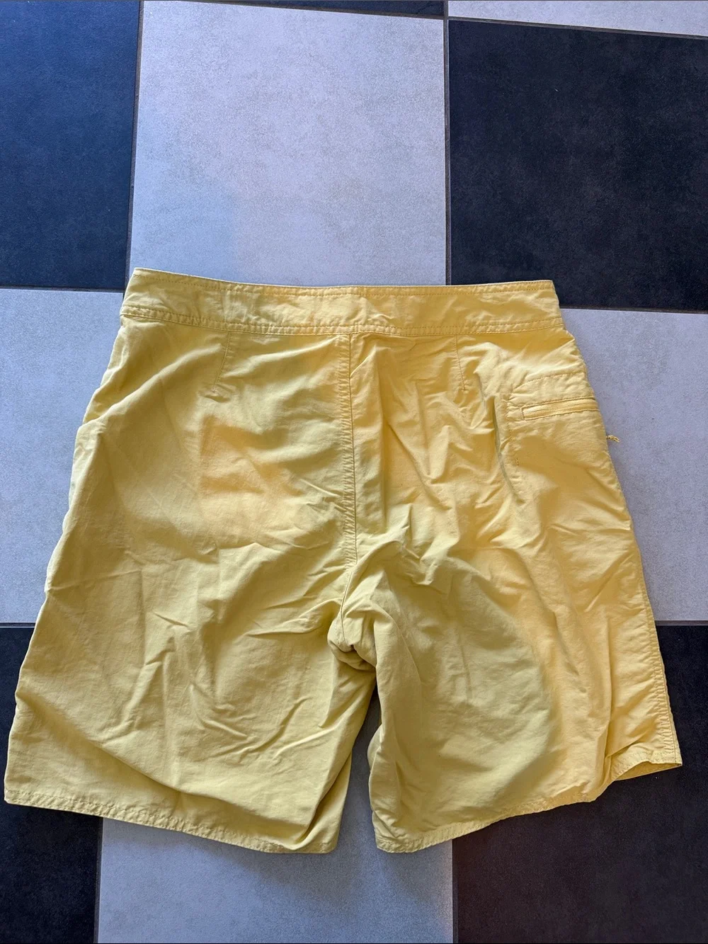 Patagonia Wavefarer Men’s Yellow Board Shorts